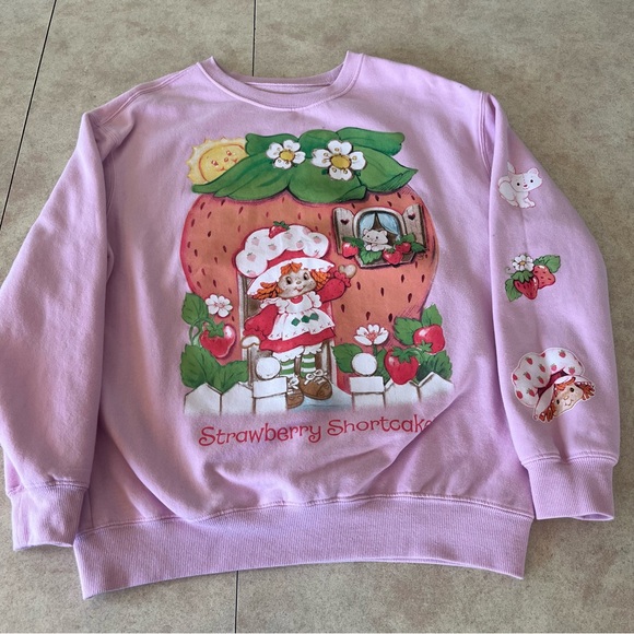 Strawberry Shortcake Pink Sweatshirt - Picture 3 of 10